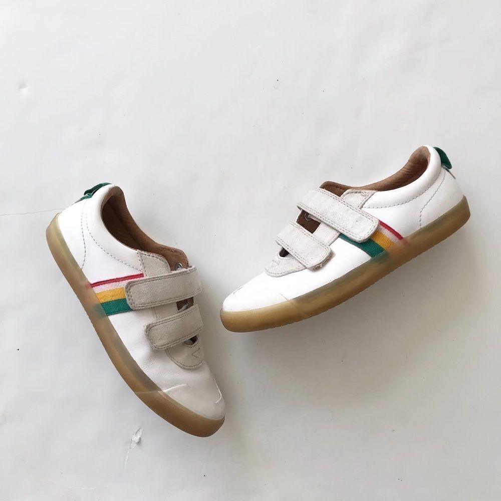 Toms casual sneakers EUC size 4 youth